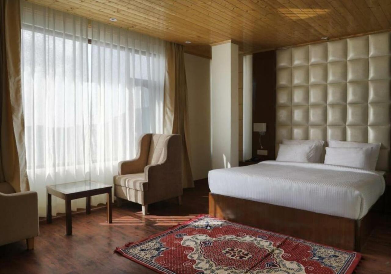 Hôtel The Alpine Retreat à Shimla Extérieur photo