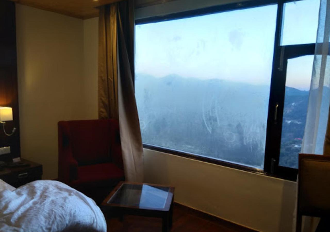 Hôtel The Alpine Retreat à Shimla Extérieur photo